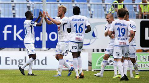 潘德夫：国米被裁判戏耍，范戴克手球明显是点球但却被无视